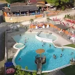 Mobil-home 28m² Avec Terrasse Pour 6 Personnes - Api-1-52-475 *
