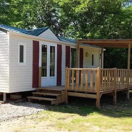 Mobil-home 28m² Avec Terrasse Pour 6 Personnes - Api-1-52-475 Campingplads *